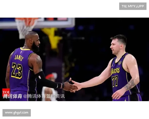 NBA最新动态:詹姆斯伤情更新库里三分神准东契奇领衔最佳阵容 NBA最新动态:詹姆斯伤情更新库里三分神准东契奇领衔最佳阵容